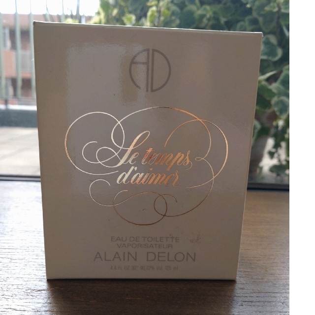 Alain Delon(アランドロン)のLe temps ダイマー 　アラン デロン 値下げしました コスメ/美容の香水(ユニセックス)の商品写真