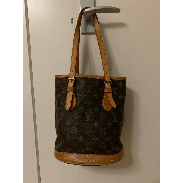 LOUIS VUITTON(ルイヴィトン)のLOUIS VUITTON　ルイヴィトン　モノグラム　バケット レディースのバッグ(ショルダーバッグ)の商品写真