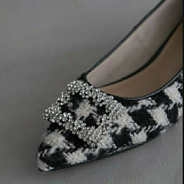 新品♪OHGA TWEED BIJOU PUMPS レディースの靴/シューズ(ハイヒール/パンプス)の商品写真