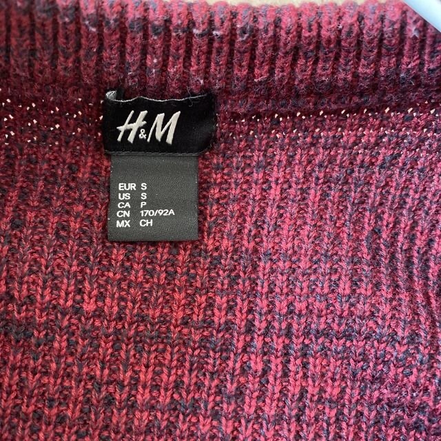 H&M(エイチアンドエム)のH&M  ニット　セーター　メンズS メンズのトップス(ニット/セーター)の商品写真