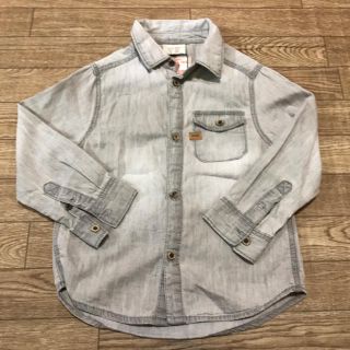 ザラキッズ(ZARA KIDS)のZARA kids★グレーシャツ★100前後(Tシャツ/カットソー)