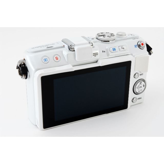 OLYMPUS(オリンパス)の【美品】オリンパス OLYMPUS PEN Lite E-PL6 ボディ スマホ/家電/カメラのカメラ(デジタル一眼)の商品写真