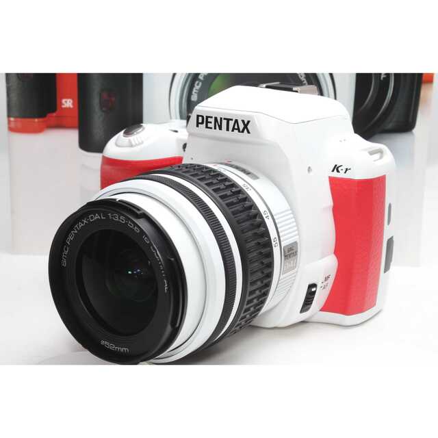 PENTAX(ペンタックス)の❤️超希少なオーダーカラー❤️PENTAX K-r レンズキット スマホ/家電/カメラのカメラ(デジタル一眼)の商品写真