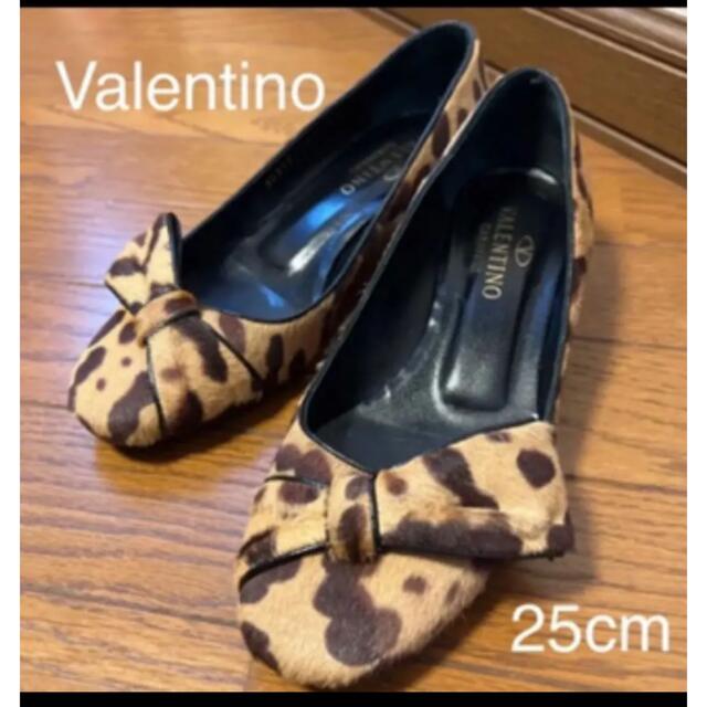 GIANNI VALENTINO(ジャンニバレンチノ)のVALENTINO サイズ25センチパンプス レオパード レディースの靴/シューズ(ハイヒール/パンプス)の商品写真