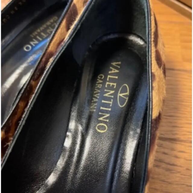 GIANNI VALENTINO(ジャンニバレンチノ)のVALENTINO サイズ25センチパンプス レオパード レディースの靴/シューズ(ハイヒール/パンプス)の商品写真