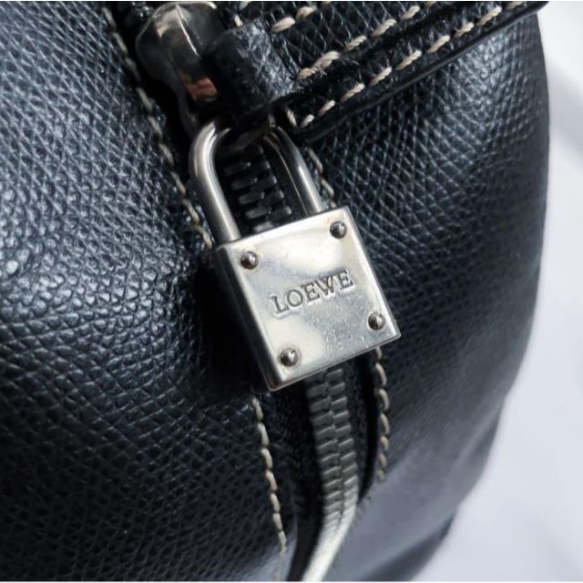 LOEWE】 トラベラー ボーリング ハンドバッグ - coastalcareeracademy.com