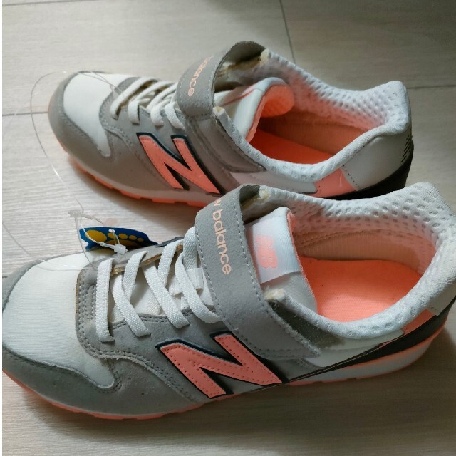 New Balance(ニューバランス)の新品966ニューバランス　24㌢ レディースの靴/シューズ(スニーカー)の商品写真