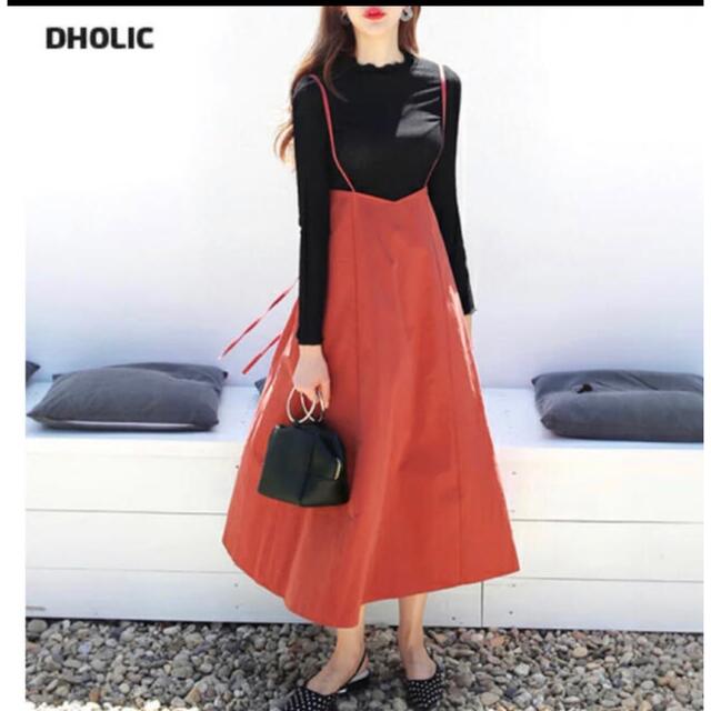 dholic(ディーホリック)のディーホリック　バックタイフレアワンピース レディースのスカート(ひざ丈スカート)の商品写真