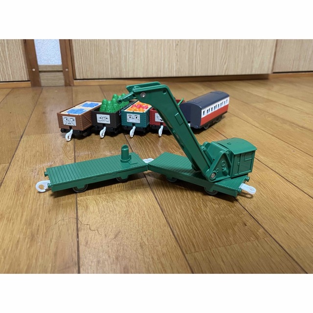 Takara Tomy(タカラトミー)のプラレール　トーマス　客車　貨車　積荷　 キッズ/ベビー/マタニティのおもちゃ(電車のおもちゃ/車)の商品写真