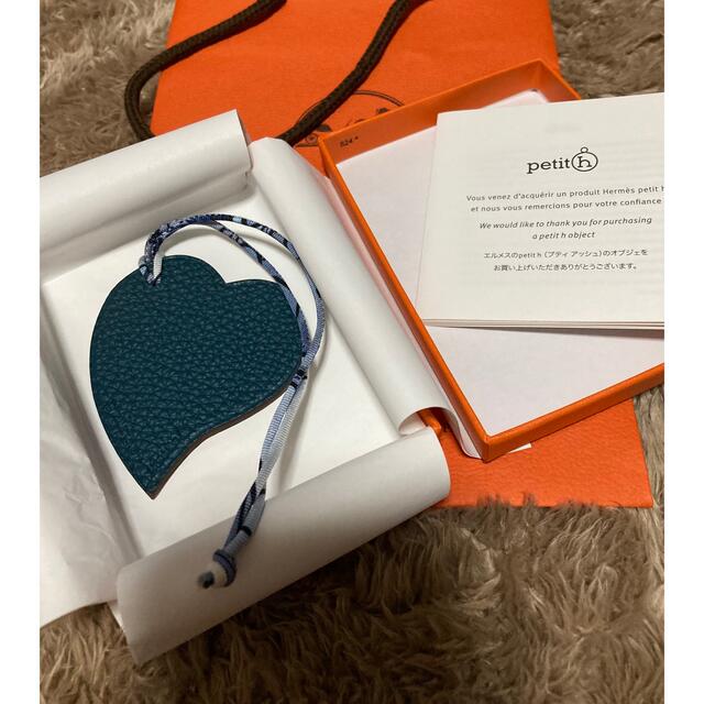 のかわいい Hermes - 新品 HERMES プティアッシュ ハート Petith 国内