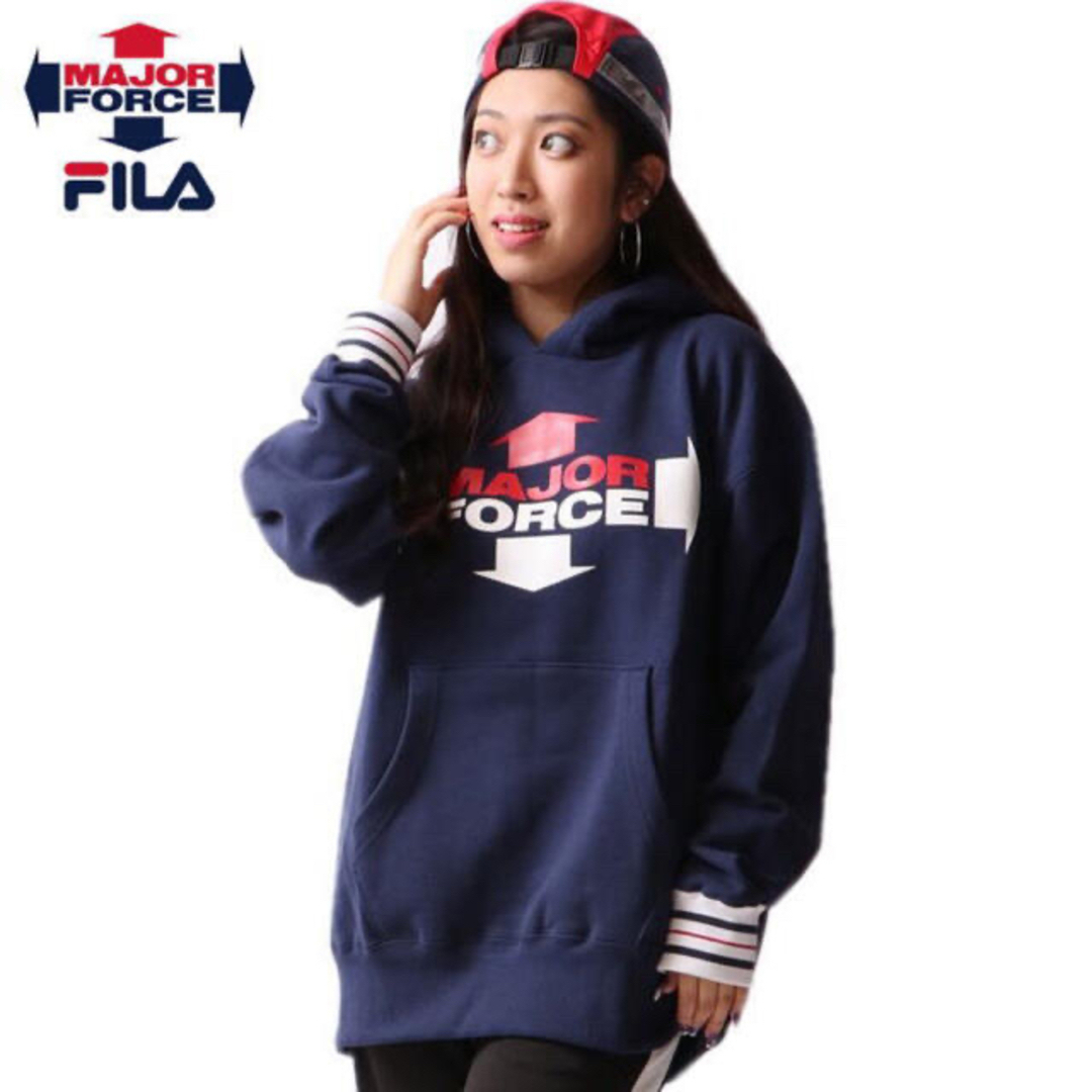 FILA(フィラ)の新品 裏毛 ２ＸＬ FILAフィラ × MAJOR FORCE ロゴプルパーカー メンズのトップス(パーカー)の商品写真