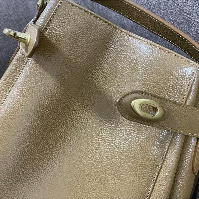 COACH(コーチ)のヴィンテージ　COACH ショルダーバッグ レディースのバッグ(ショルダーバッグ)の商品写真