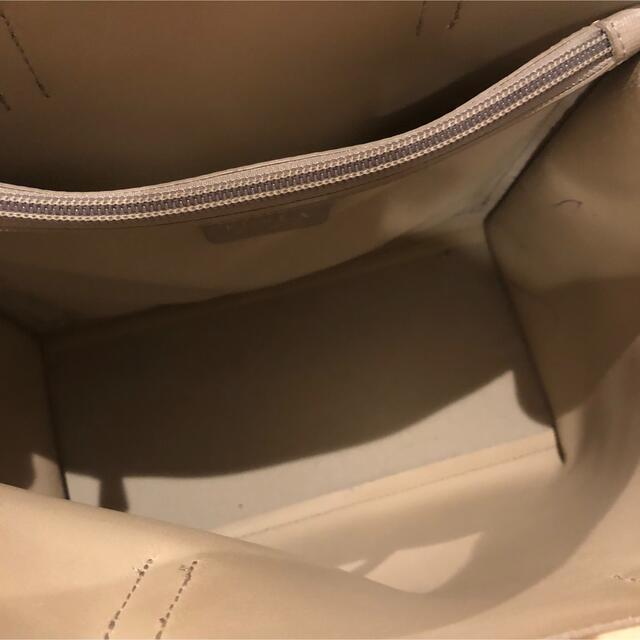 Furla(フルラ)の最終値下げ　フルラ サリー　Sサイズ　グレージュ レディースのバッグ(ハンドバッグ)の商品写真