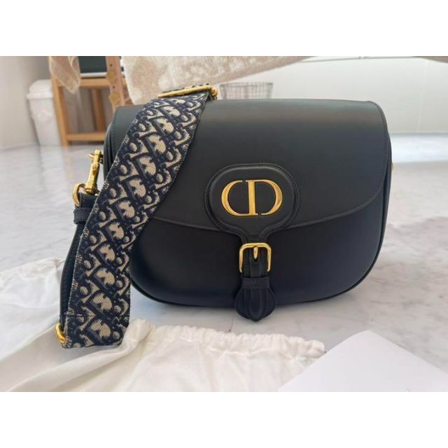 DIOR Bobby ラージ カーフスキンショルダーバッグ DIOR Bobby ラージ カーフスキンショルダーバッグ