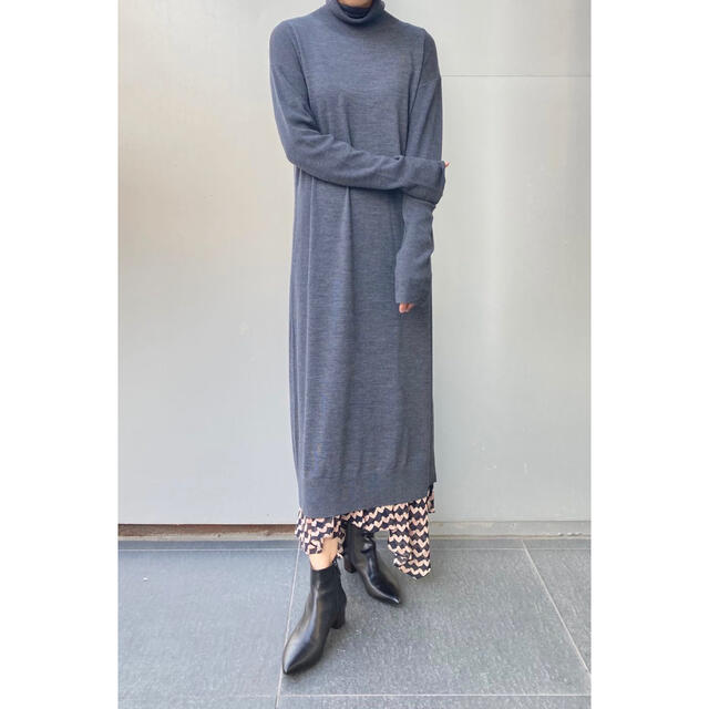 Theory - Theory 20aw タートルネックニットワンピースの通販 by Theory - Theory 20aw タートルネックニットワンピースの通販 by