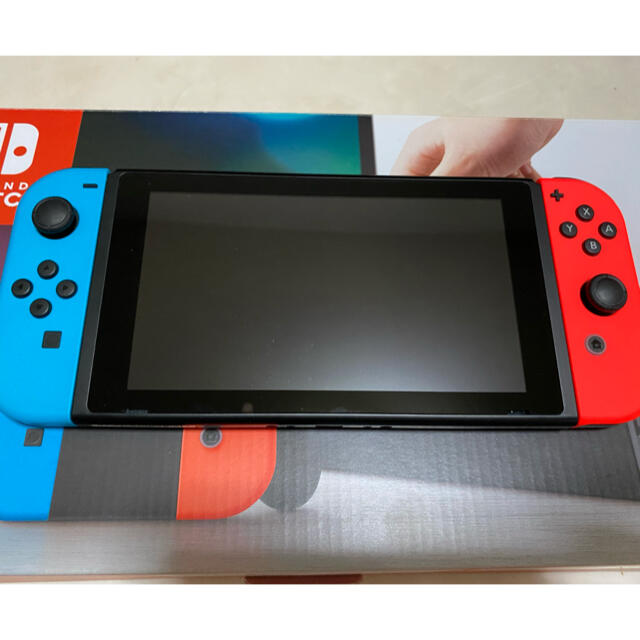 Nintendo Switch(ニンテンドースイッチ)のNintendo Switch Joy-Con (L) ネオンブルー/ (R)  エンタメ/ホビーのゲームソフト/ゲーム機本体(家庭用ゲーム機本体)の商品写真