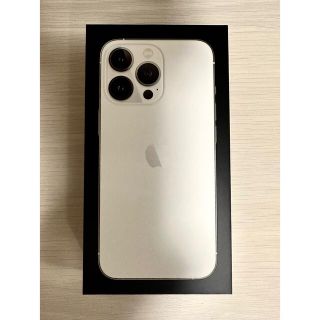 アップル(Apple)のiPhone13pro 256GB シルバー SIMフリー　美品❗️特典つき❗️(スマートフォン本体)