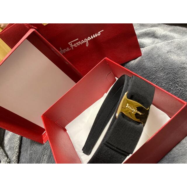 ferragamo カチューシャ　フェラガモ