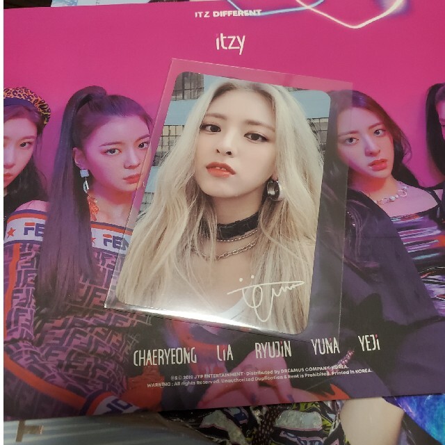 ITZY ICY ユナ トレカ エンタメ/ホビーのCD(K-POP/アジア)の商品写真