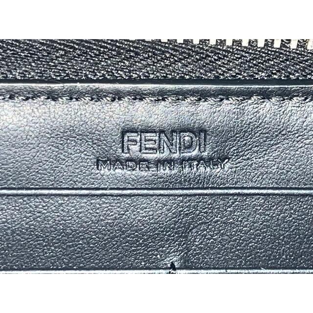FENDI フェンディ　長財布