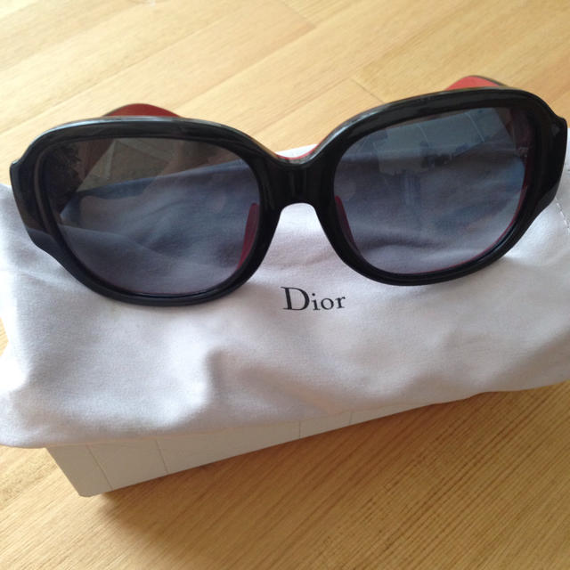 Dior(ディオール)の【正規品】Dior サングラス レディースのファッション小物(サングラス/メガネ)の商品写真