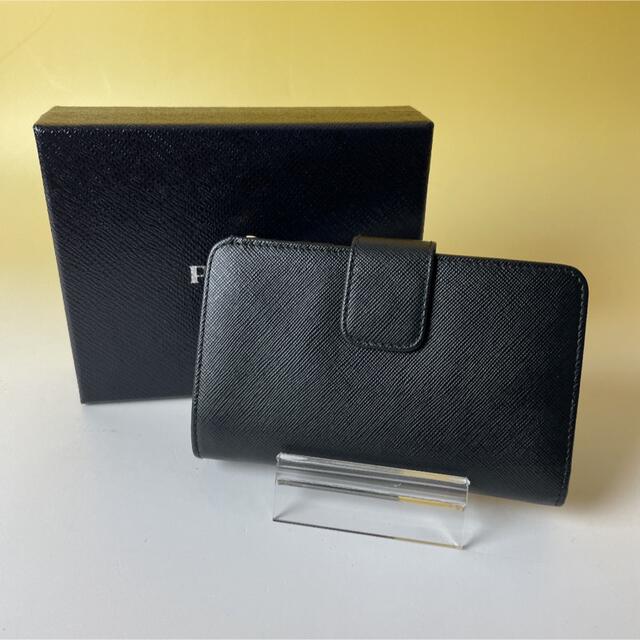Prada 極美品 黒 二つ折り財布 サフィアーノ メタル ブラック プラダ