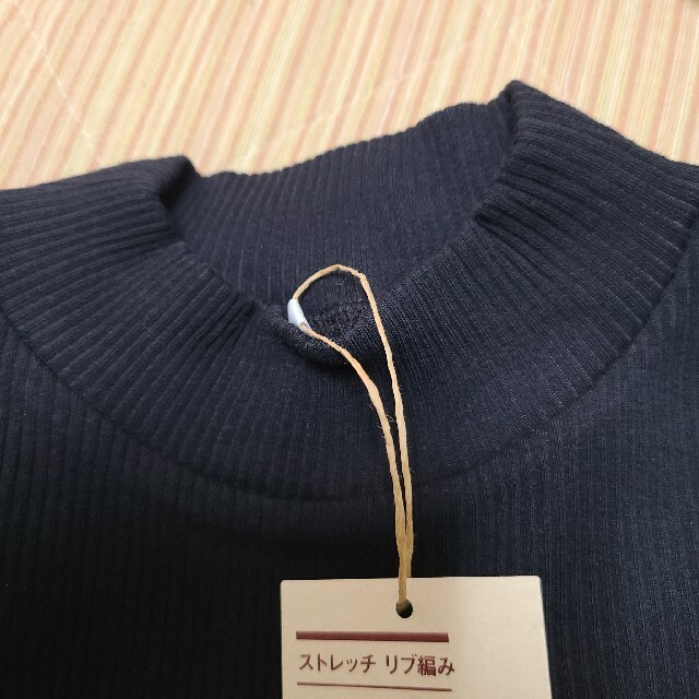 MUJI (無印良品)(ムジルシリョウヒン)の無印良品 M黒ハイネック長袖Tシャツ 未使用 レディースのトップス(Tシャツ(長袖/七分))の商品写真