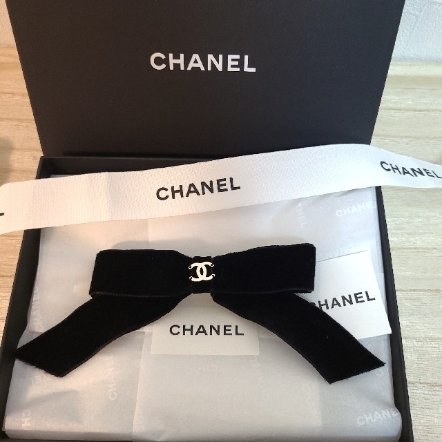 専門ショップ 新品未使用☆CHANEL - CHANEL ベロア バレッタ リボン
