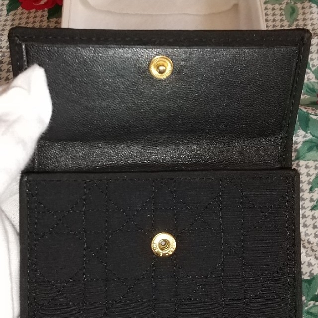 クリスチャンディオール 財布 クリスチャンディオール 財布