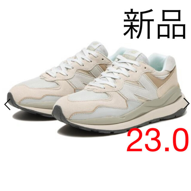 New Balance(ニューバランス)のニューバランス M5740GRM ベージュ　グレー　23.0 レディースの靴/シューズ(スニーカー)の商品写真