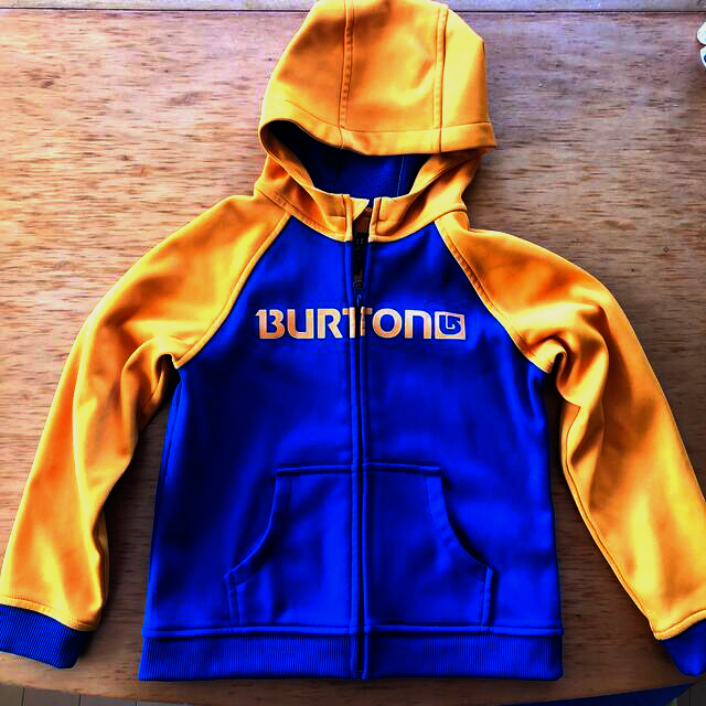 BURTON(バートン)のパーカー　Burton 5/6 キッズ/ベビー/マタニティのキッズ服男の子用(90cm~)(ジャケット/上着)の商品写真