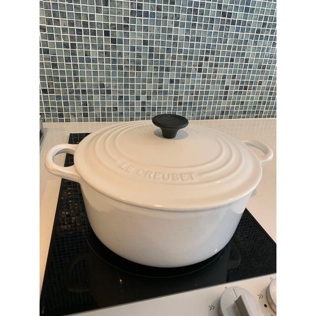 LE CREUSET - ル・クルーゼ（Le Creuset）シグニチャー ココット