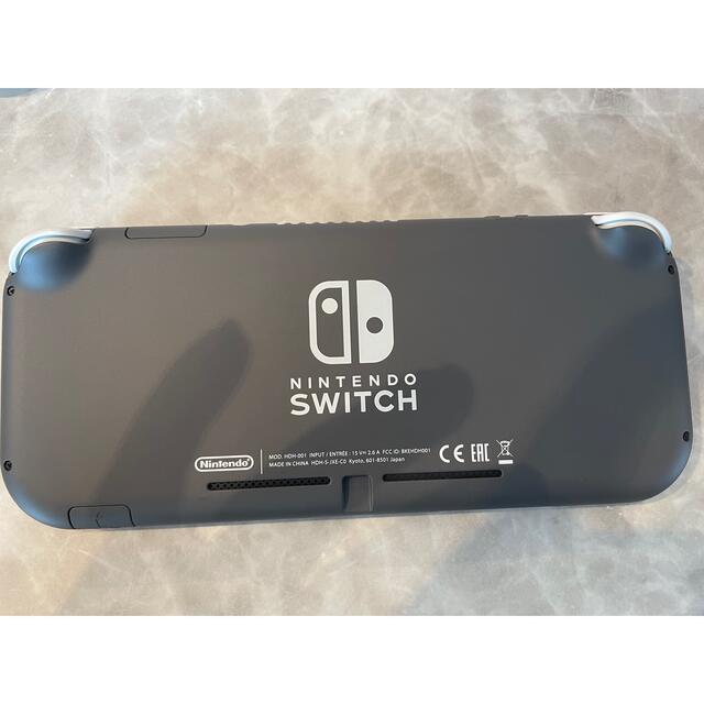 Nintendo Switch liteクーポン記念 大幅値下げ エンタメ/ホビーのゲームソフト/ゲーム機本体(携帯用ゲーム機本体)の商品写真