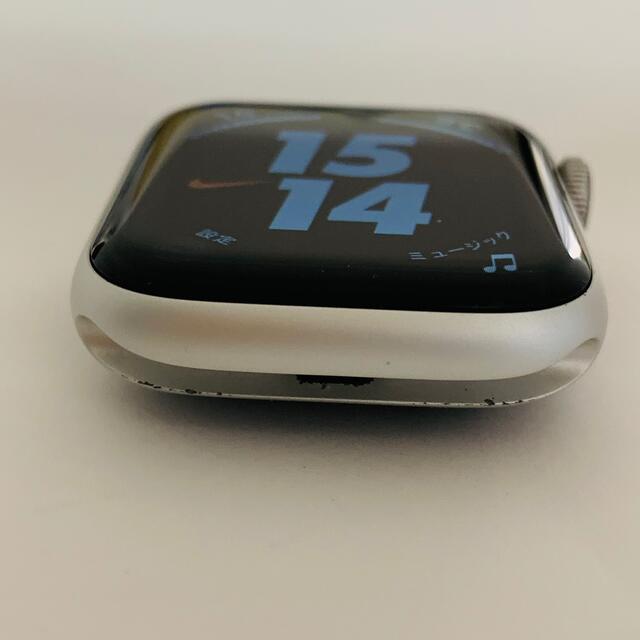 Apple Watch(アップルウォッチ)のApple Watch series4 NIKE 44mm セルラーAW4-22 スマホ/家電/カメラのスマホ/家電/カメラ その他(その他)の商品写真