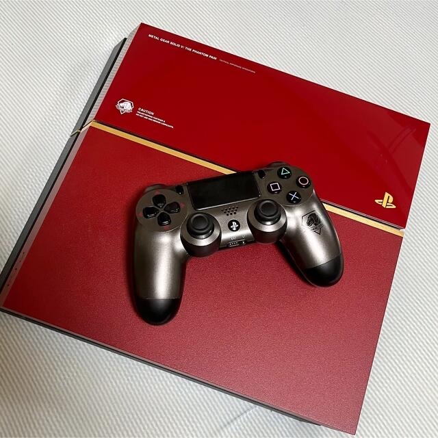 PS4本体＋ソフト / メタルギア ソリッド V リミテッドパック