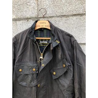 barbour Vinatage Beacon ピンバッジ付き