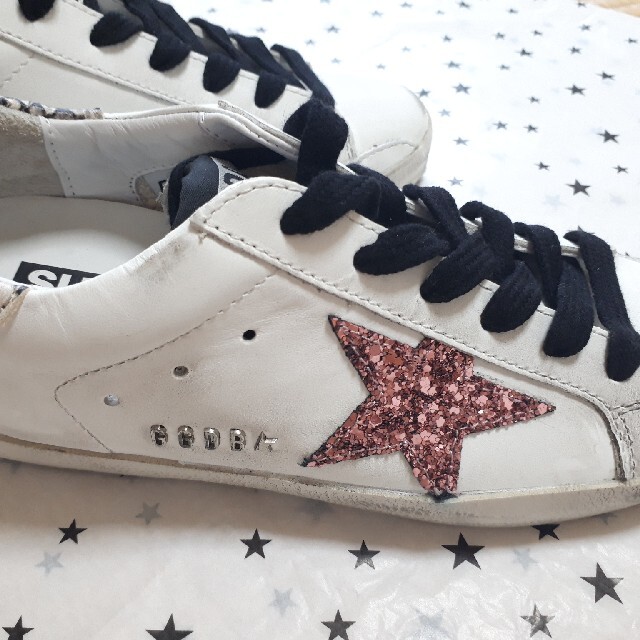 GOLDEN GOOSE(ゴールデングース)の未使用ゴールデングーススニーカー36サイズ レディースの靴/シューズ(スニーカー)の商品写真