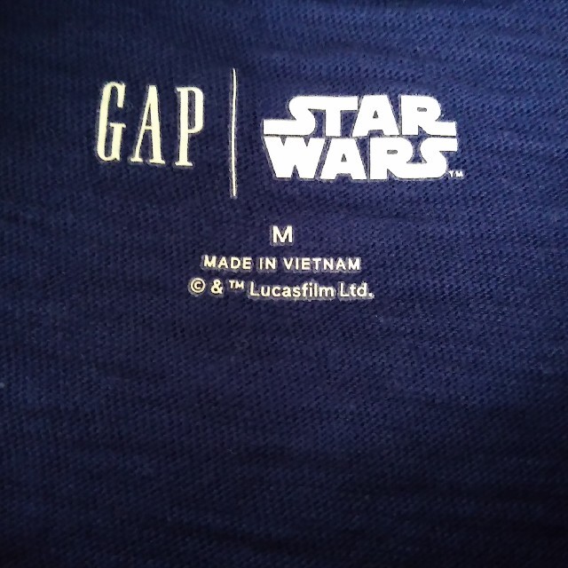 GAP Kids(ギャップキッズ)の美品☆GAP　長袖Tシャツ　STAR WARS　Size130~140　同梱🈹 キッズ/ベビー/マタニティのキッズ服男の子用(90cm~)(Tシャツ/カットソー)の商品写真