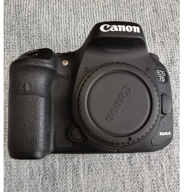 Canon(キヤノン)の7D Mark 2 + BG-E16 + RS-80N3 + W-E1 スマホ/家電/カメラのカメラ(デジタル一眼)の商品写真