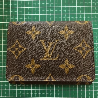 LOUIS VUITTON - LOUIS VUITTON ルイヴィトン モノグラム カードケース 