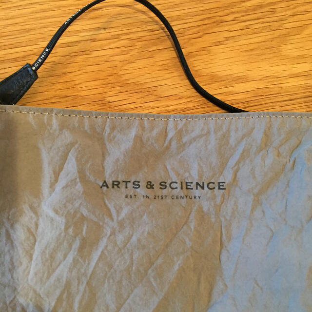 ARTS&SCIENCE(アーツアンドサイエンス)のarts&science  サコッシュ レディースのバッグ(ショルダーバッグ)の商品写真