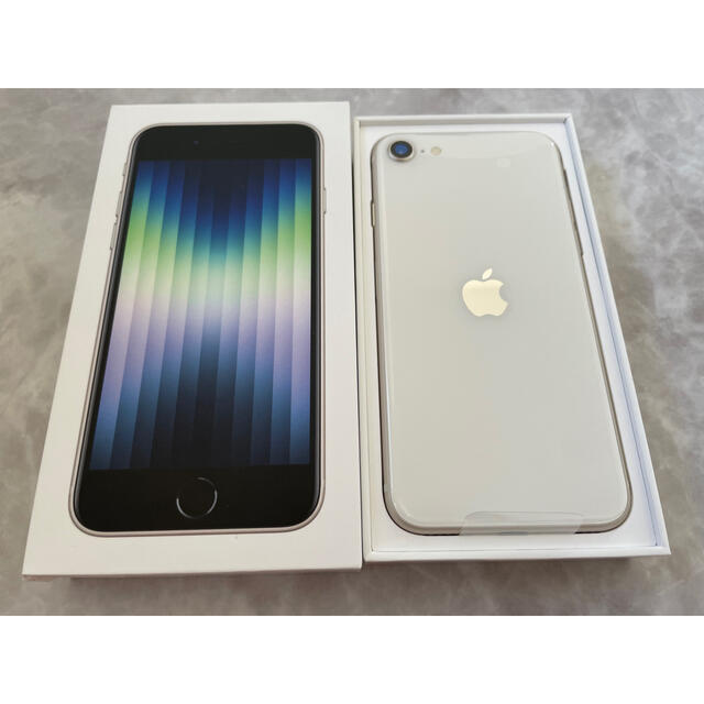 Apple iPhone SE 第3世代 64GB スターライト 本体 Apple iPhone SE 第3世代 64GB スターライト 本体
