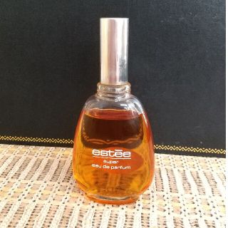 エスティローダー(Estee Lauder)のestee super eau de parfum エスティローダー香水(香水(女性用))