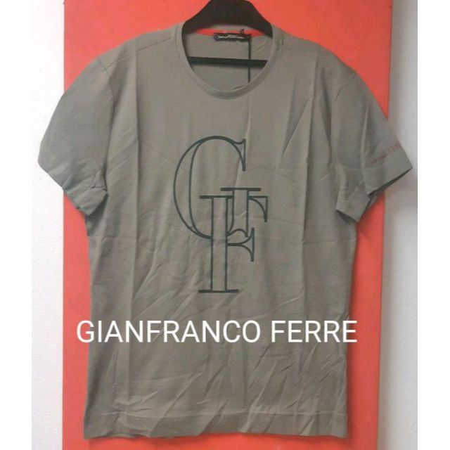 Gianfranco FERRE(ジャンフランコフェレ)の新品　ジャンフランコフェレ GIANFRANCO FERRE 　本物　＃50 メンズのトップス(Tシャツ/カットソー(半袖/袖なし))の商品写真