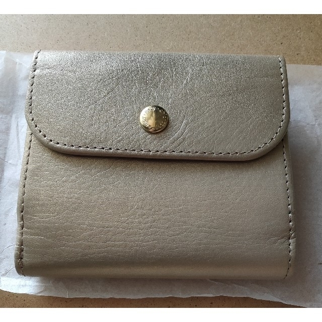 coen(コーエン)の【未使用】coen コーエン 二つ折り財布（ゴールド） レディースのファッション小物(財布)の商品写真