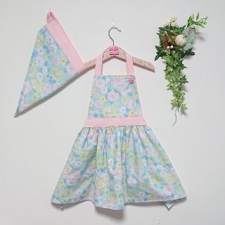 【umi3様ご専用品】子供エプロン&三角巾【ヴィクトリア】110～120cm(その他)