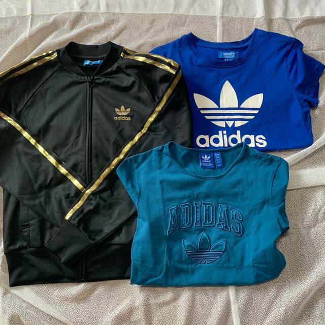 adidas(アディダス)のadidas ジャンパー＆Tシャツ2枚セット レディースのジャケット/アウター(ノーカラージャケット)の商品写真