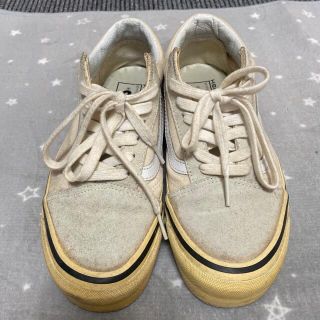 ヴァンズ(VANS)の最終！ VANS スニーカー 23.5(スニーカー)