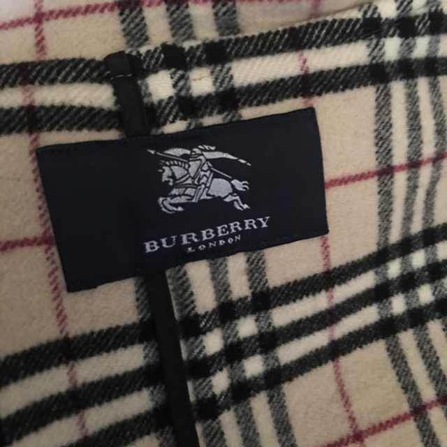 BURBERRY(バーバリー)のバーバリー☆BURBERRY ダッフルコート レディースのジャケット/アウター(ダッフルコート)の商品写真