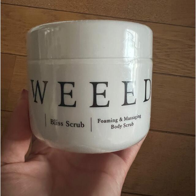 WEEED コスメ/美容のボディケア(ボディスクラブ)の商品写真